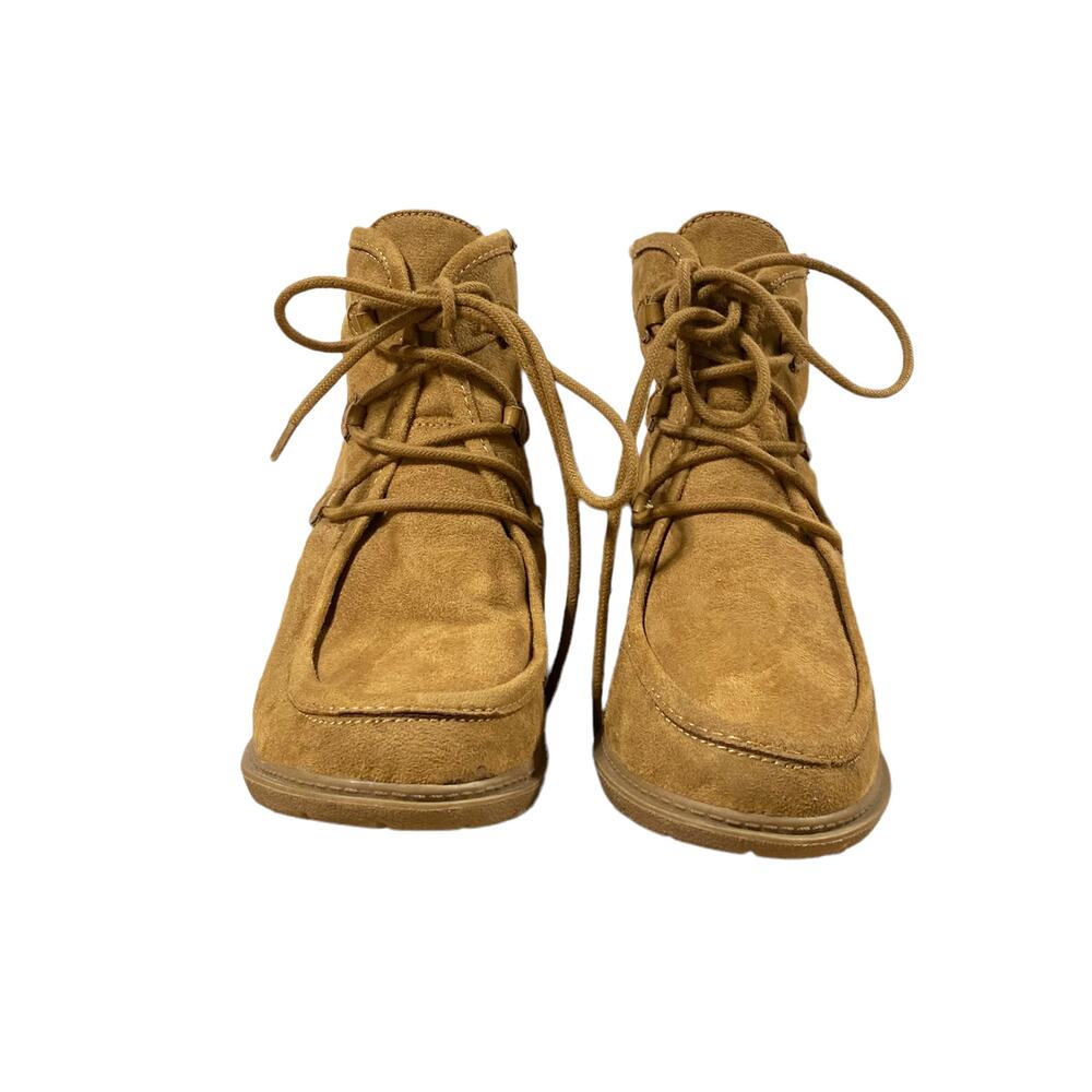 Maypole Faux Suede and Faux Fur Wedge Womens Boot Size 10